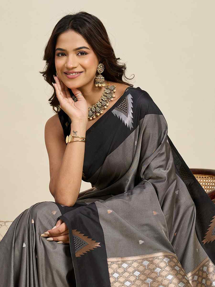 Grey Soft Silk Handwoven Casual Reception Festival Wedding Fancy Heavy Border Saree