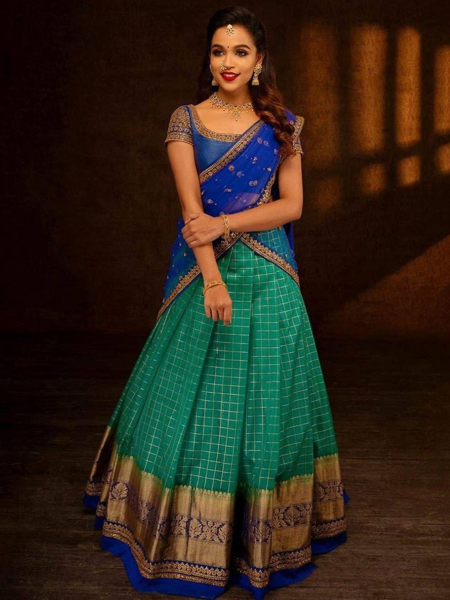 Jungle Green Kanjivaram Silk Handwoven Party Lehenga Choli