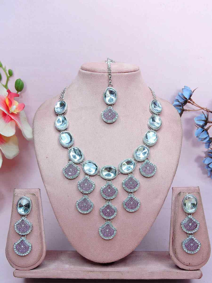 Lavender Alloy Metal Festival Wear Kundan Necklace