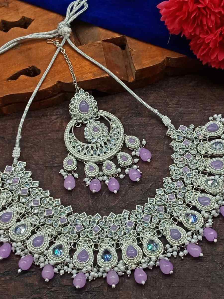 Lavender Alloy Metal Festival Wear Kundan Necklace