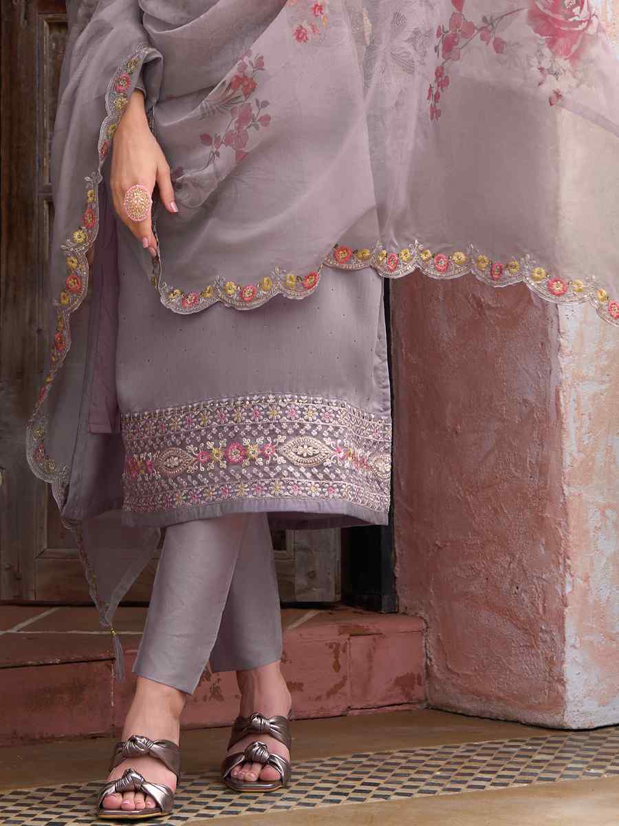 Lavender Pure Maheshwari Viscose Silk Embroidered Festival Party Pant Ready Salwar Kameez