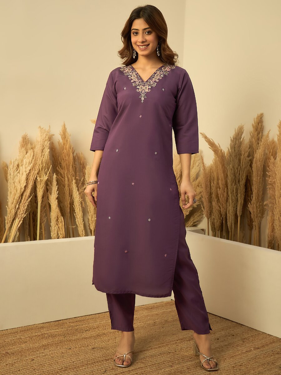 Lavender Roman Silk Embroidery Wedding Party Festival Casual Pant Salwar Kameez