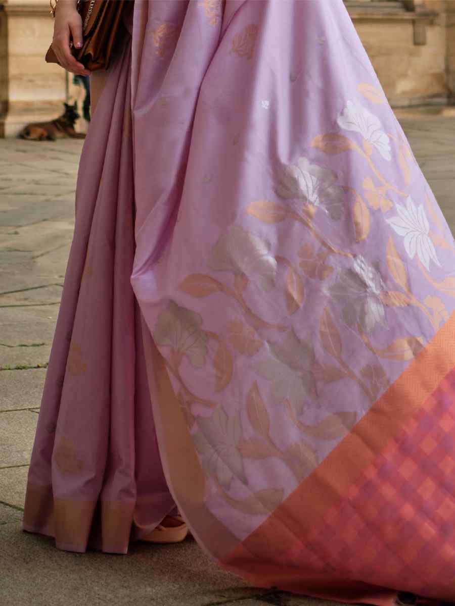 Lavender Silk Handwoven Casual Festival Classic Style Saree
