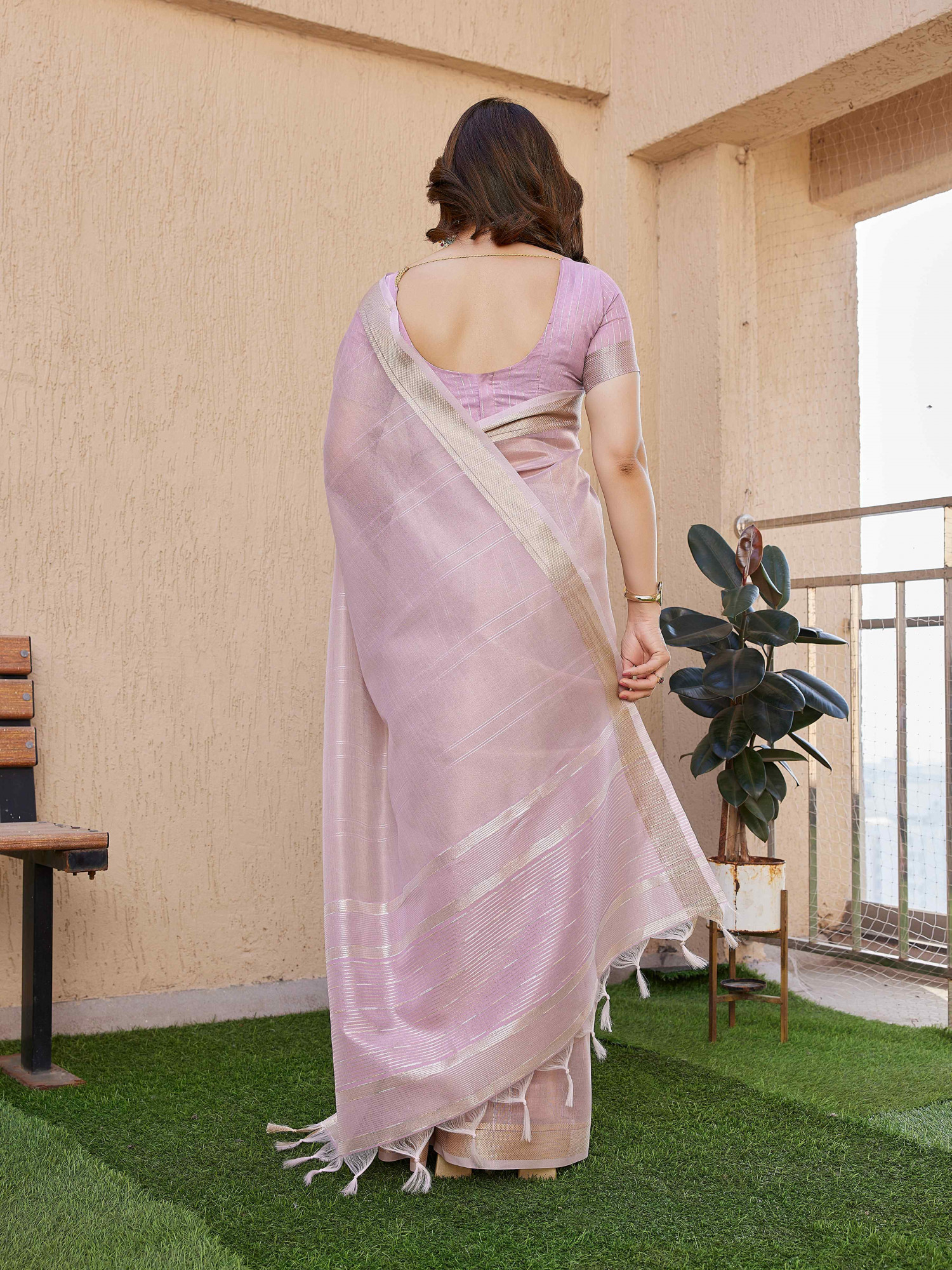 Lavender Tissue Linen Silk Zari Handwoven Casual Reception Festival Wedding Fancy Classic Style Sarees
