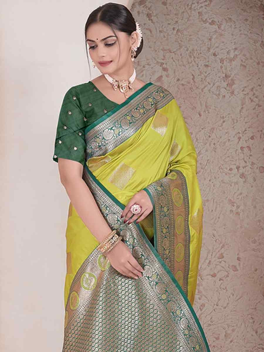 Lemon Green Silk Handwoven Festival Wedding Fancy Heavy Border Saree