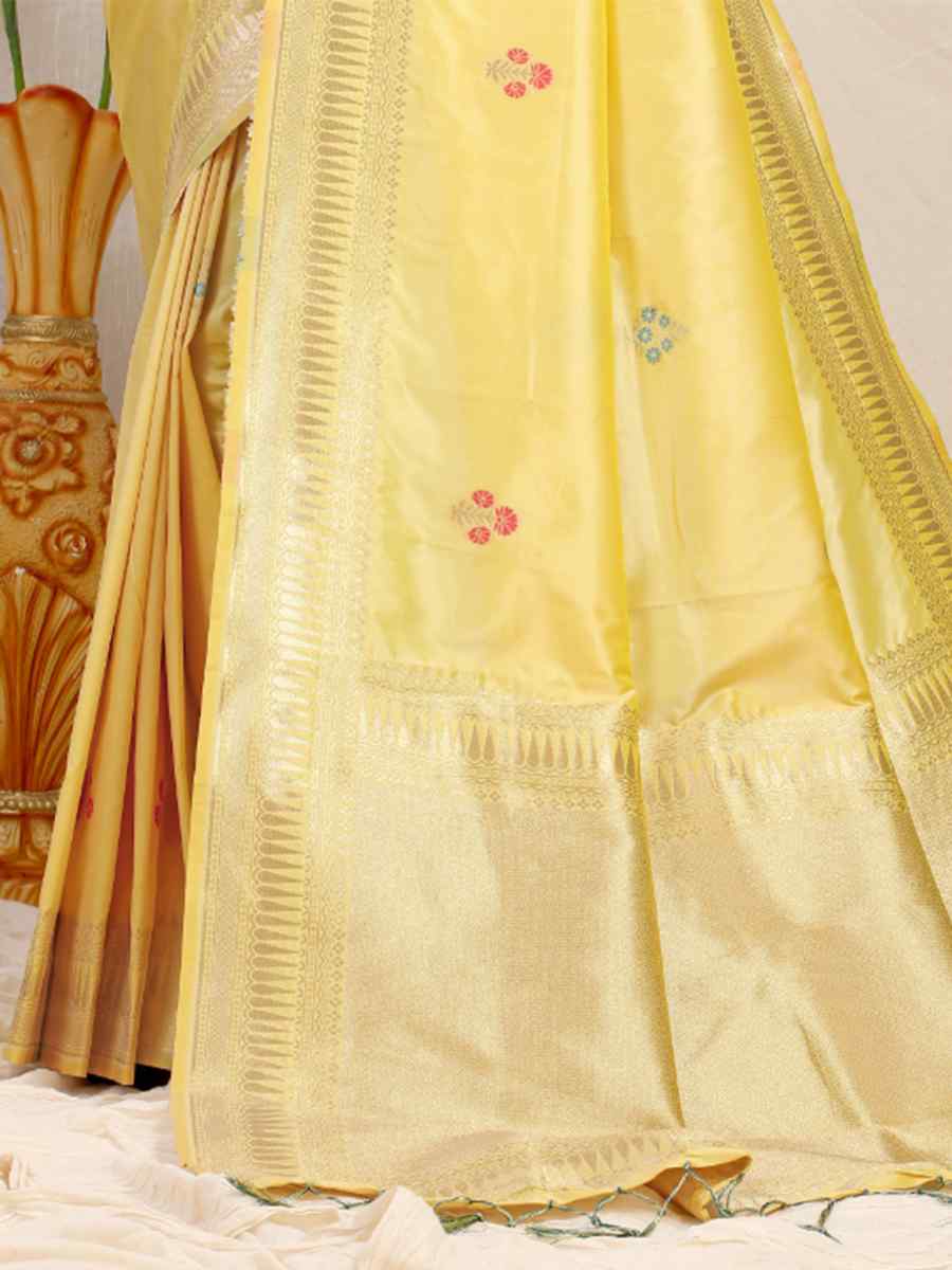 Lemon Yellow Banarasi Silk Handwoven Festival Casual Heavy Border Saree