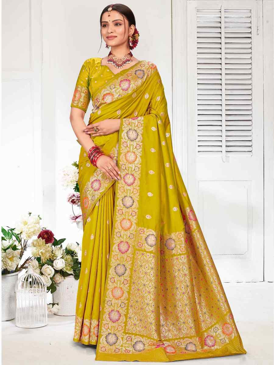 Lemon Yellow Silk Handwoven Festival Wedding Fancy Heavy Border Saree