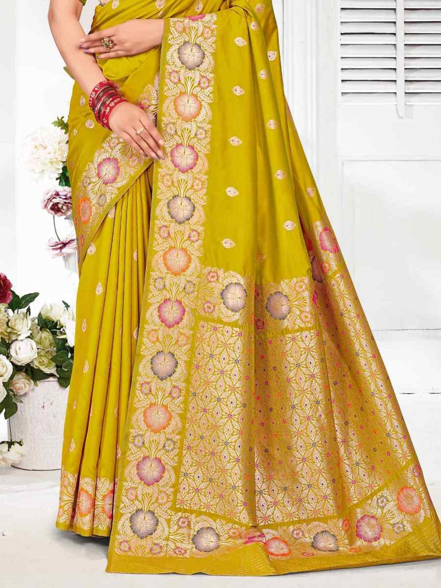 Lemon Yellow Silk Handwoven Festival Wedding Fancy Heavy Border Saree