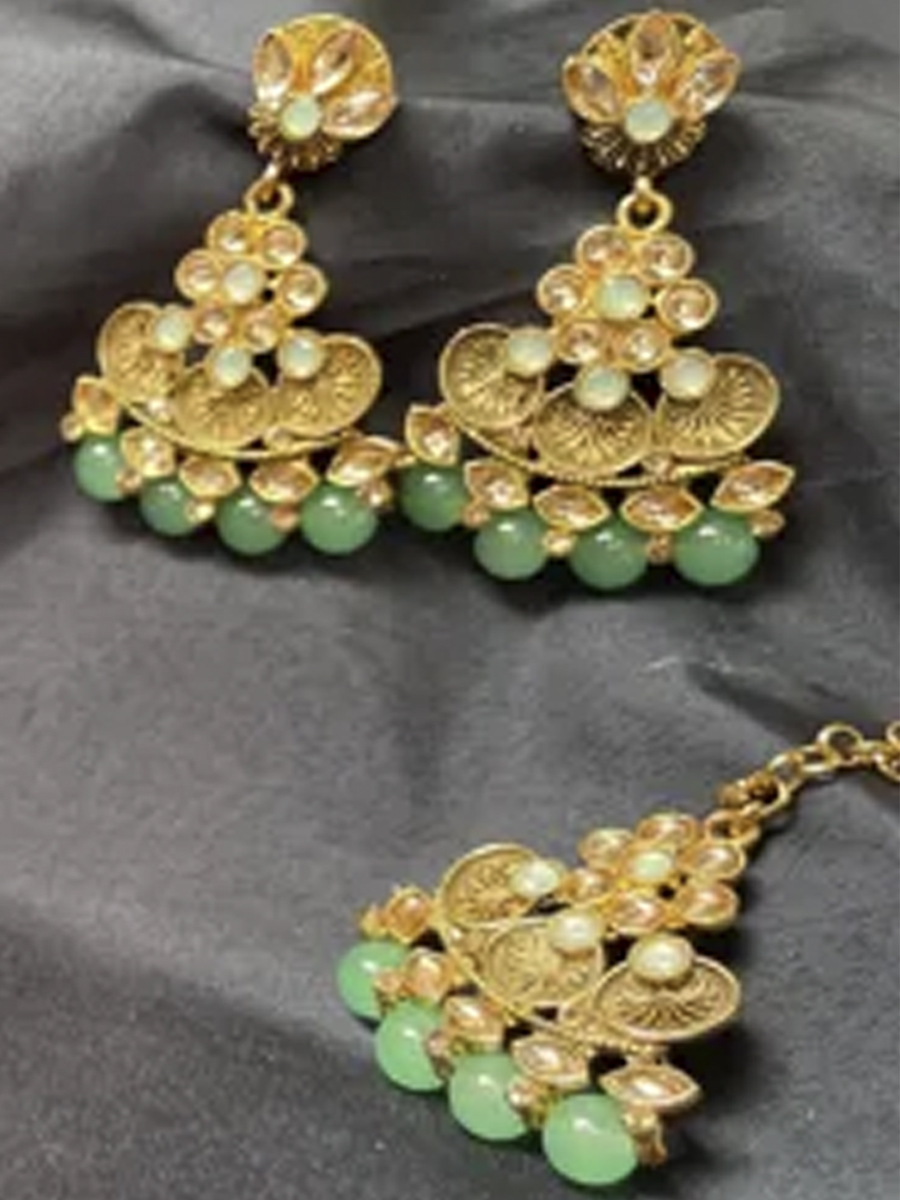 Light Blue Alloy Wedding Wear Kundan Necklace