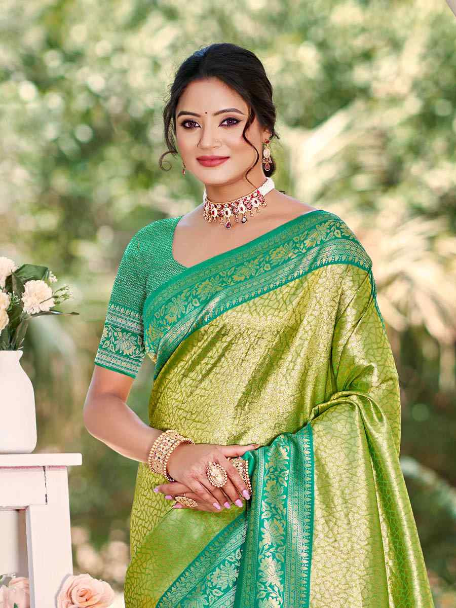 Light Green Kanjivaram Silk Handwoven Traditional Bridal Reception Festival Wedding Fancy Heavy Border Saree