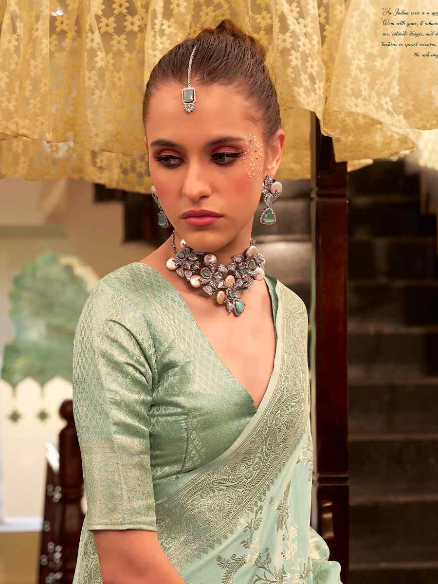 Light Green Soft Satin Silk Handwoven Festival Wedding Fancy Heavy Border Saree