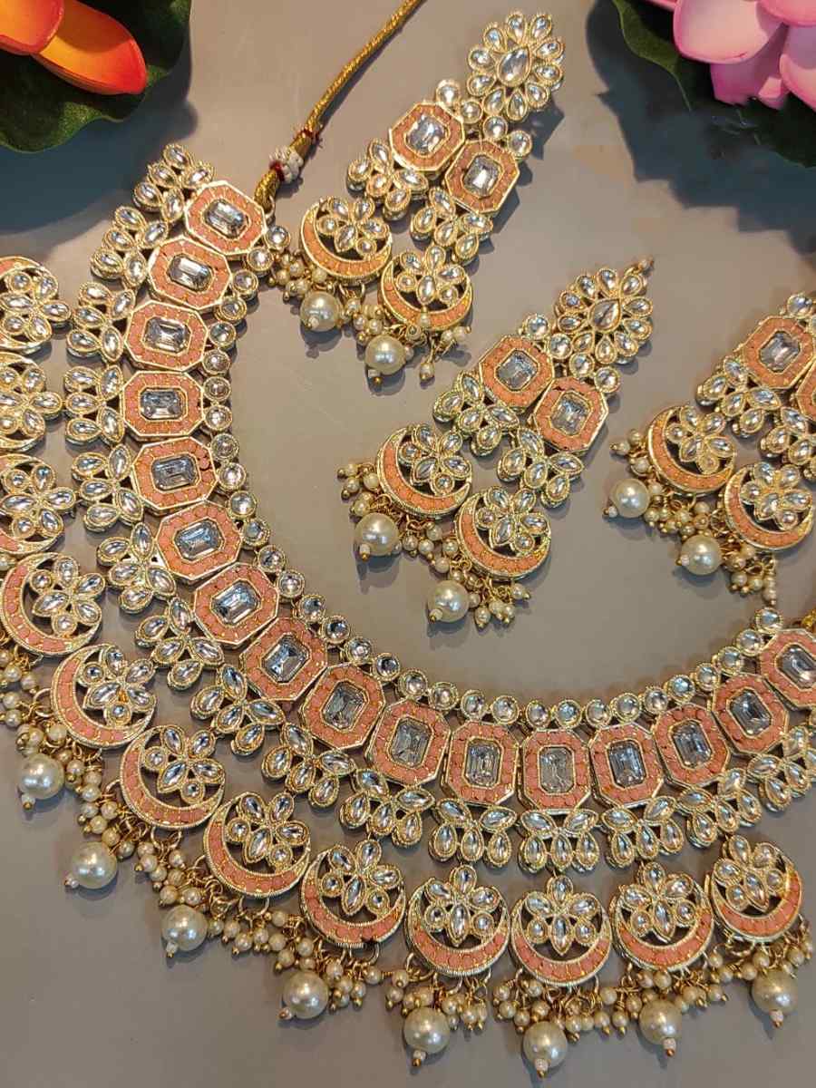 Light pink Alloy Festival Wear Diamonds Necklace