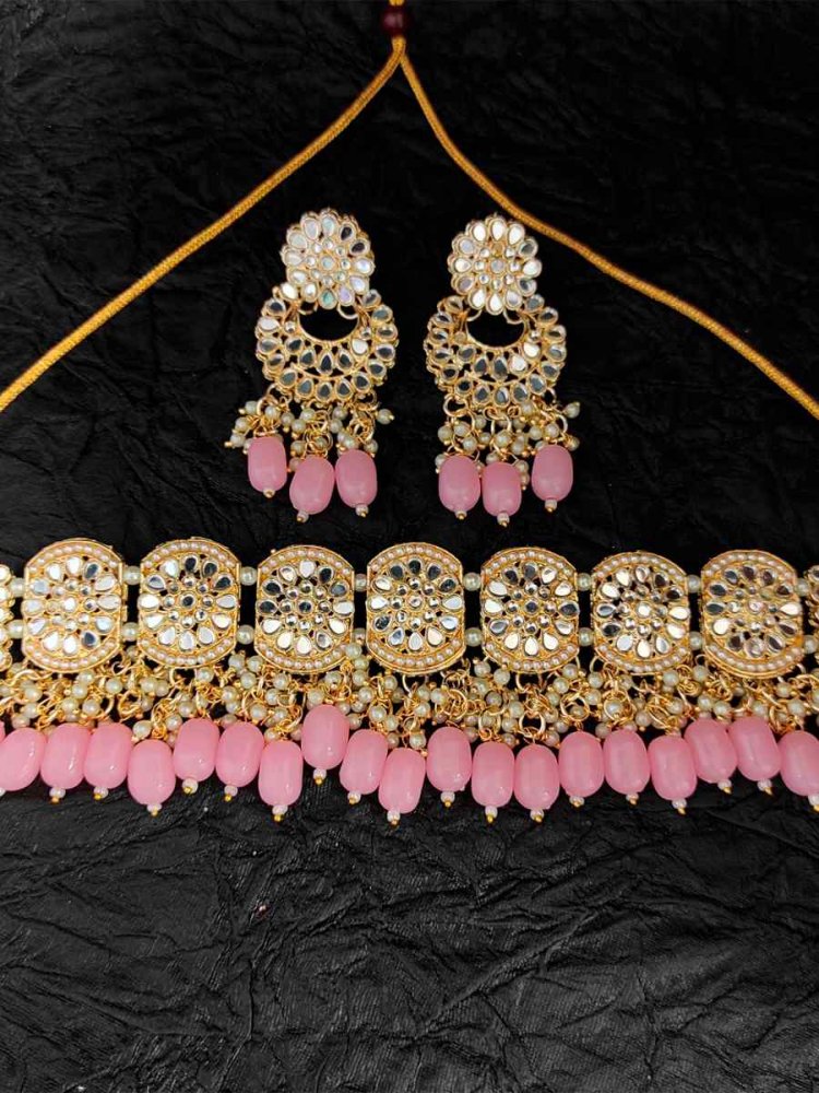 Light Pink Alloy Wedding Wear Kundan Necklace
