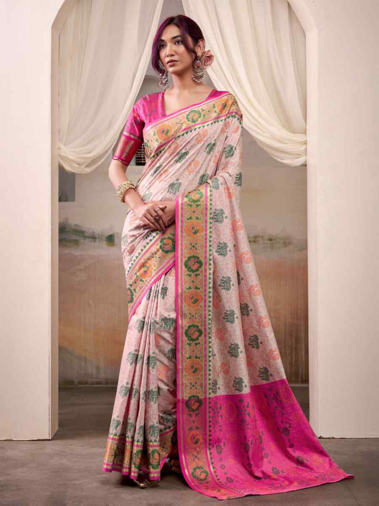 Image of Light Pink Patola Silk Handwoven Zari Bridal Reception Festival Wedding Fancy Heavy Border Saree