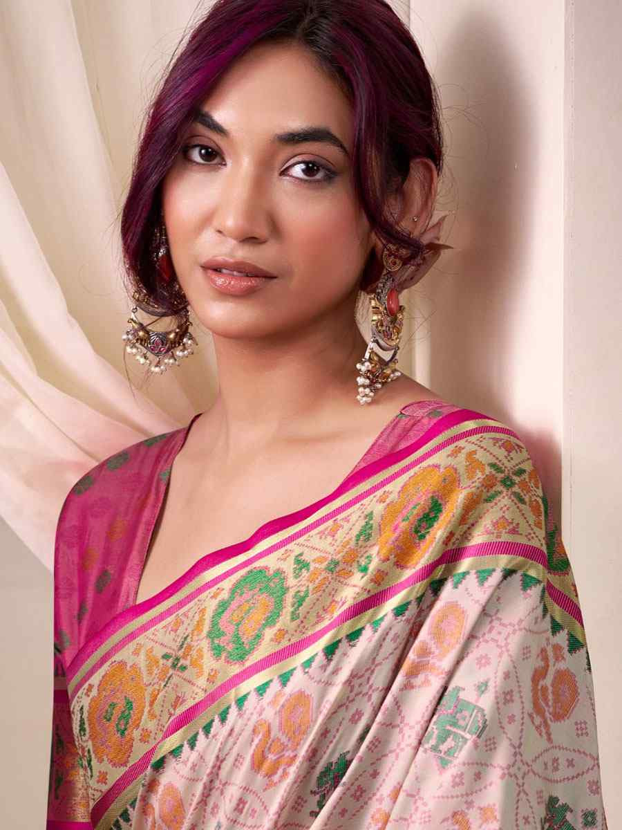 Light Pink Patola Silk Handwoven Zari Bridal Reception Festival Wedding Fancy Heavy Border Saree