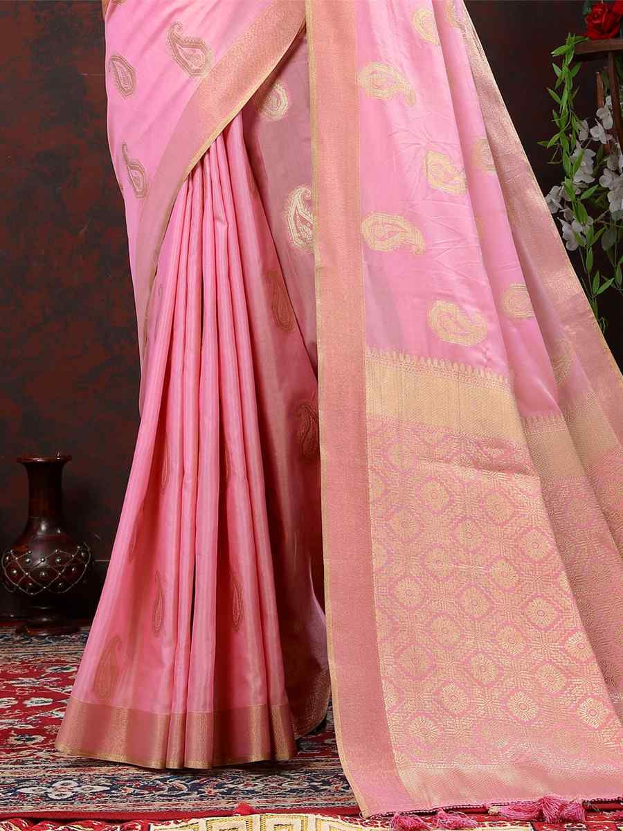 Light Pink Soft Cotton Handwoven Casual Festival Heavy Border Saree