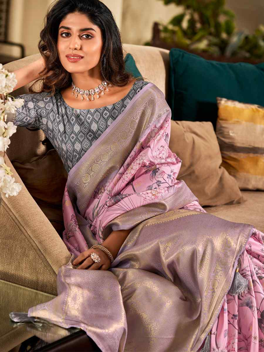 Light Pink Soft Silk Handwoven Festival Wedding Fancy Heavy Border Saree