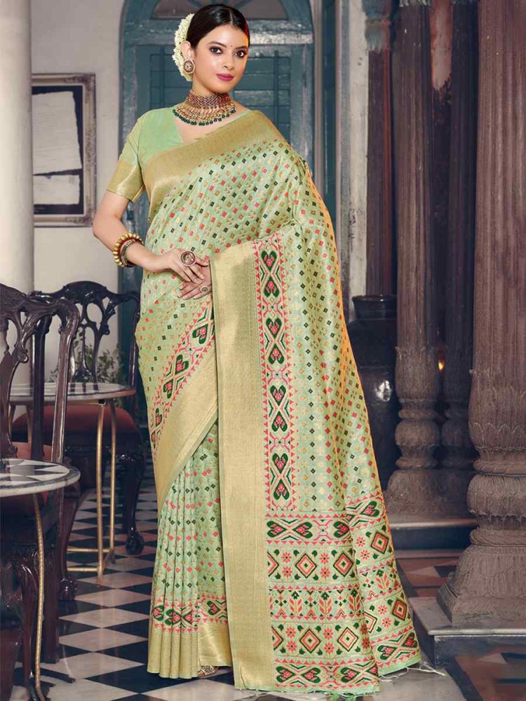 Light Pista Patola Silk Handwoven Wedding Festival Heavy Border Saree