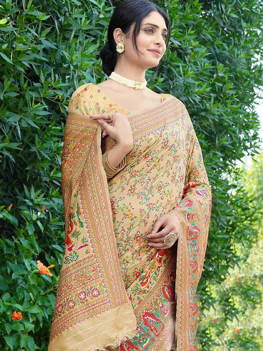 Light Yellow Soft Pure Silk Handwoven Festival Wedding Fancy Heavy Border Saree