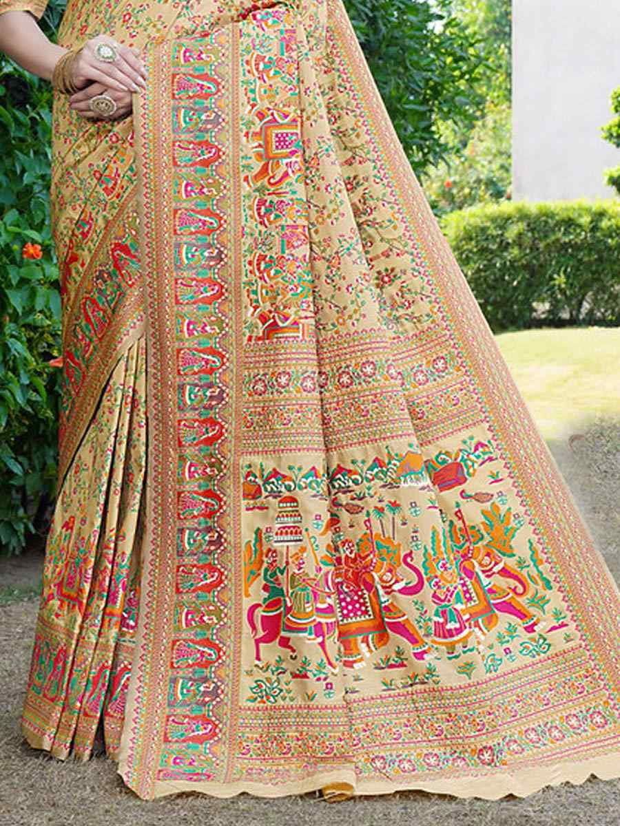 Light Yellow Soft Pure Silk Handwoven Festival Wedding Fancy Heavy Border Saree