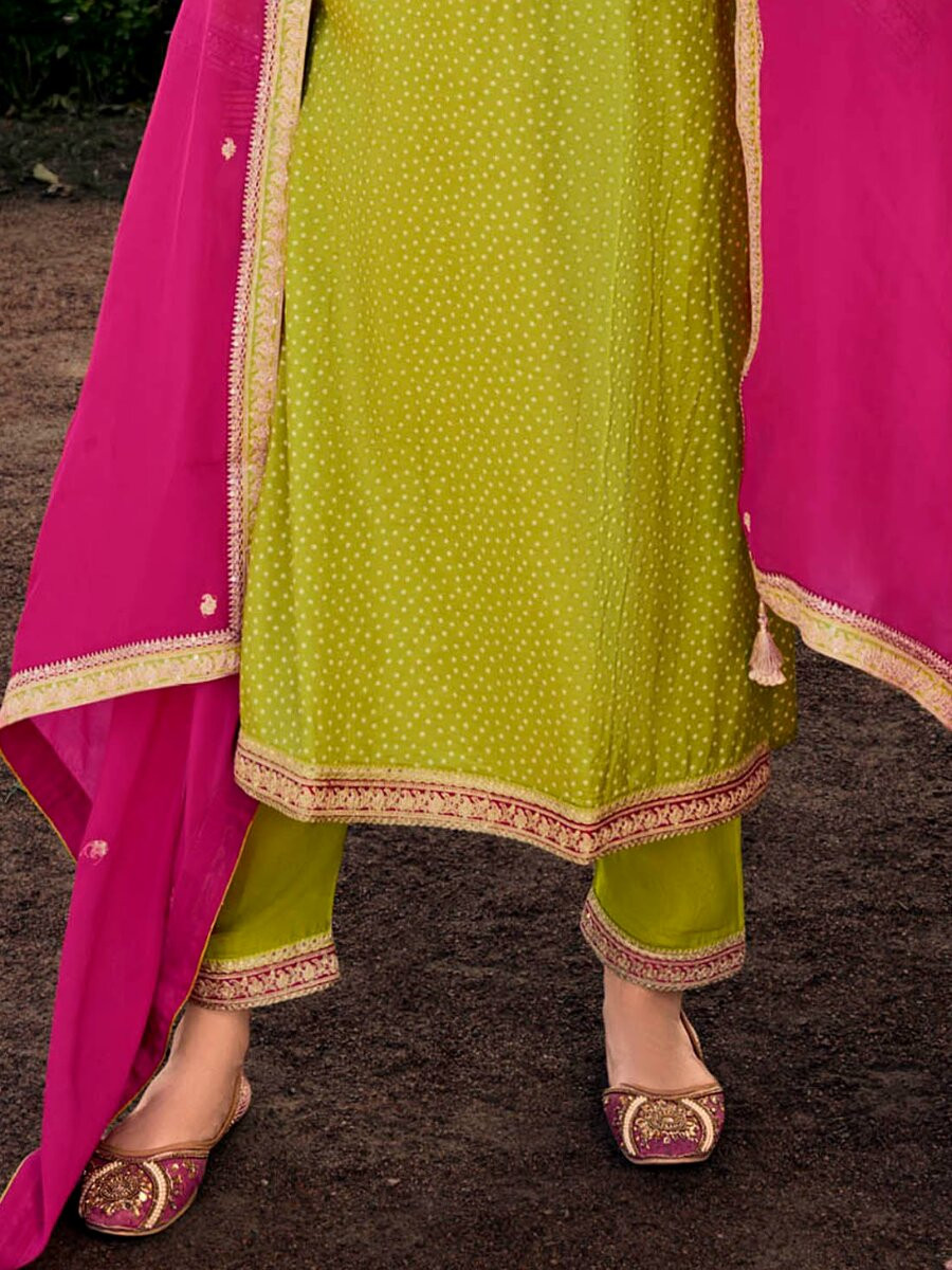 Mahendi Bambarg Russian Silk Embroidery Digital Printed Wedding Party Festival Casual Pant Salwar Kameez
