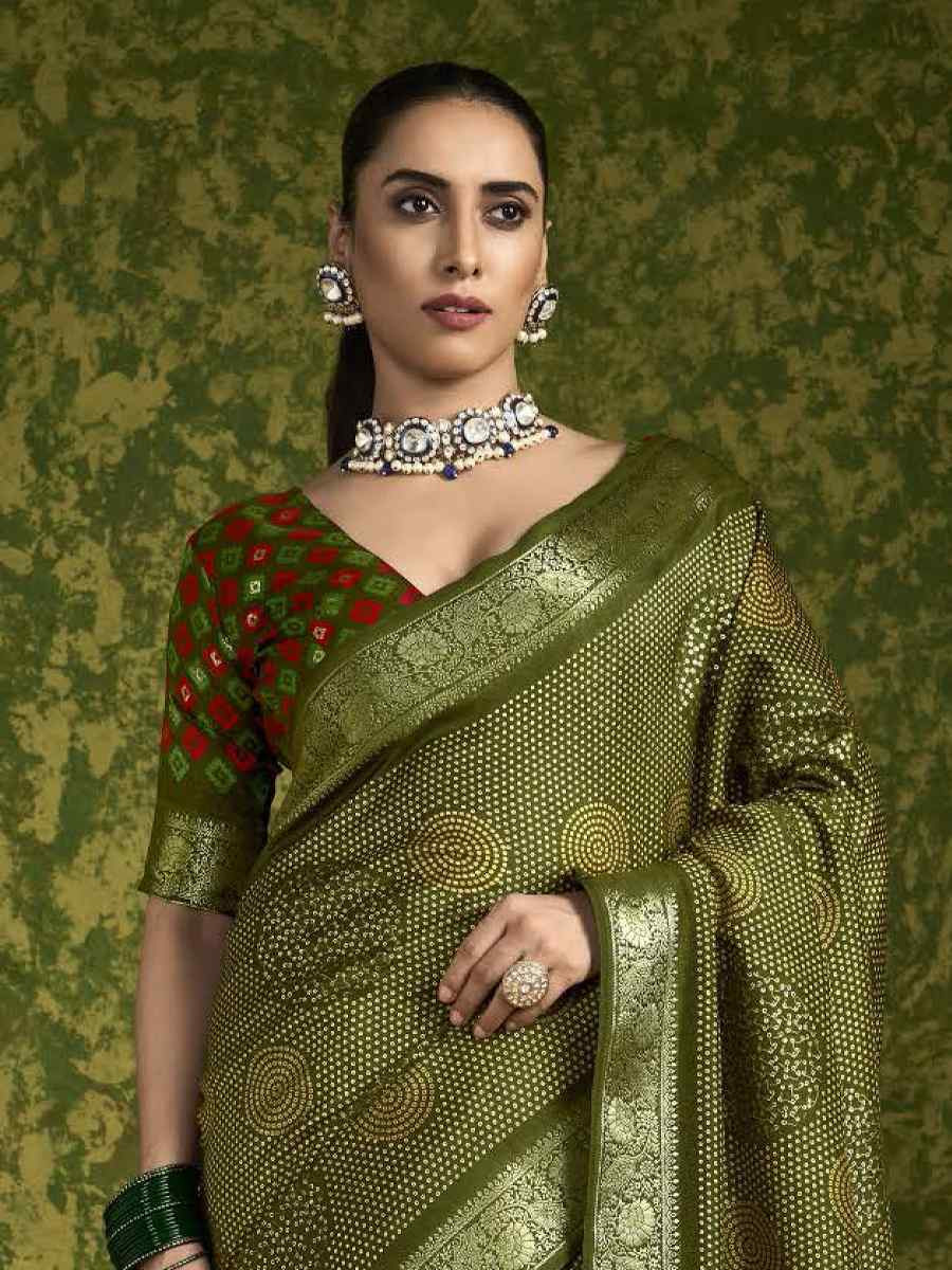 Mahendi Green Silk Handwoven Festival Wedding Fancy Heavy Border Saree