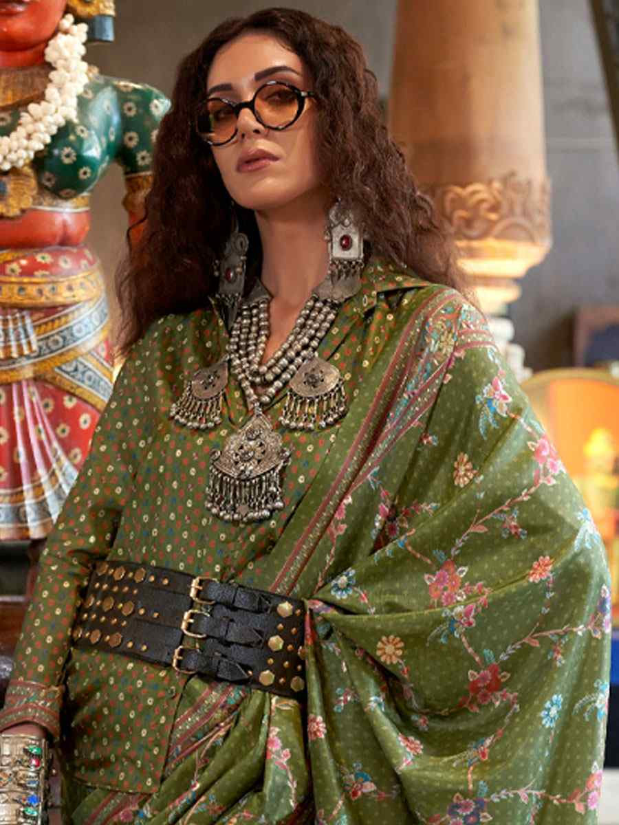 Mahendi Green Silk Printed Festival Casual Wedding Cocktail Party Fancy Classic Heavy Border Saree