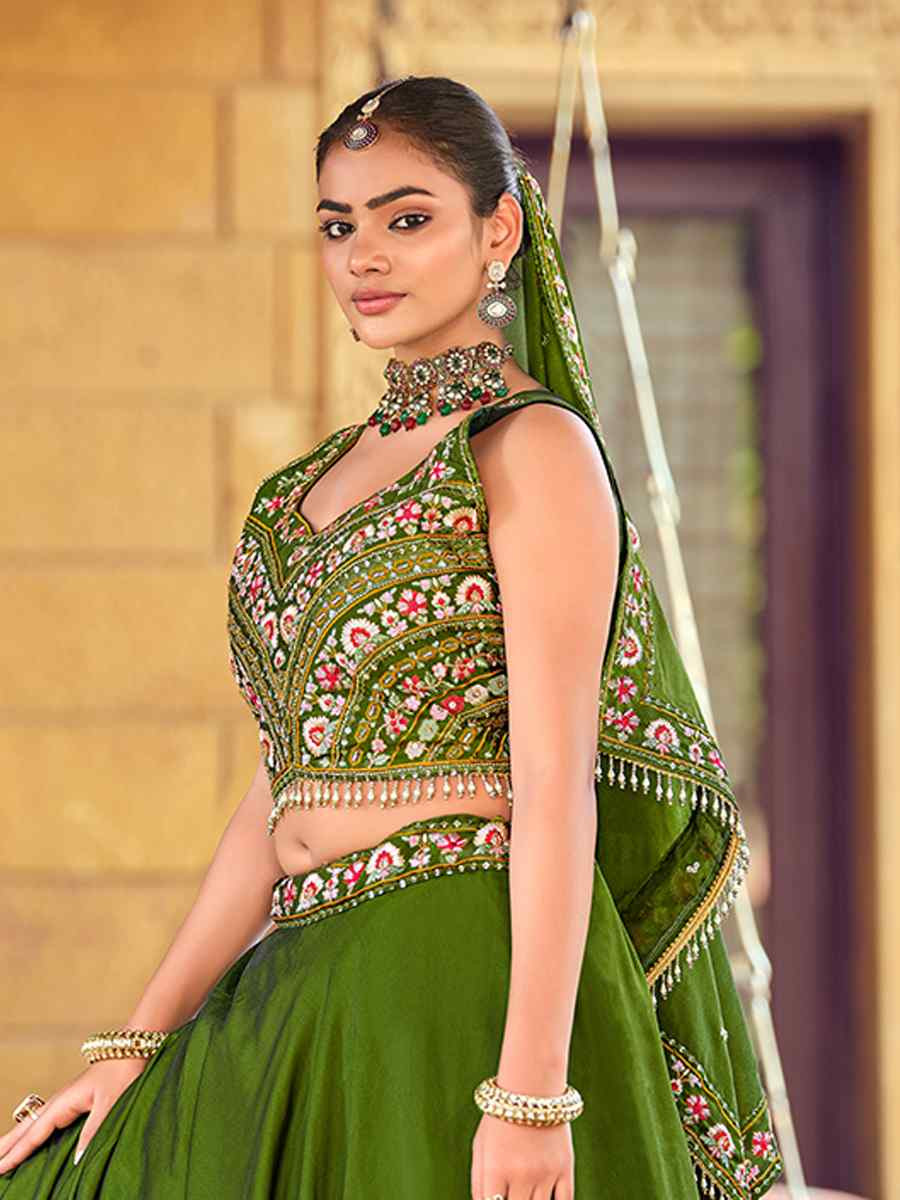 Mahendi Rangoli Silk  Embroidered Wedding Reception Festival Heavy Border Lehenga Choli