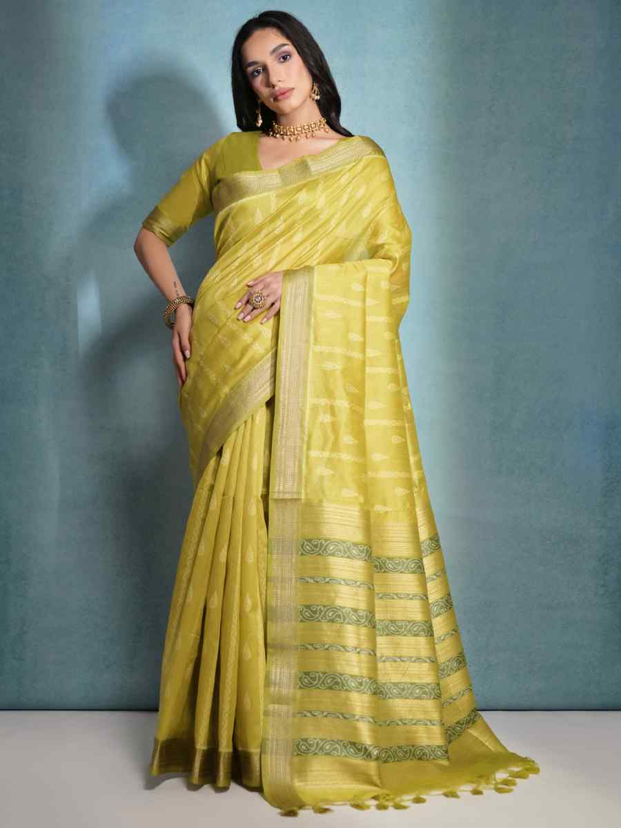 Mahendi Raw Silk Handwoven Casual Festival Classic Style Saree