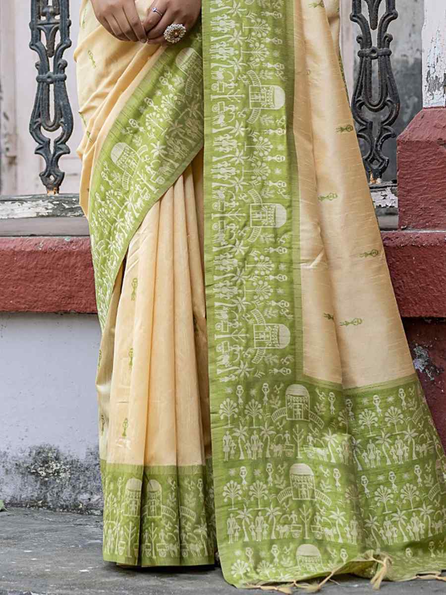 Mahendi Raw Silk Handwoven Casual Festival Classic Style Saree