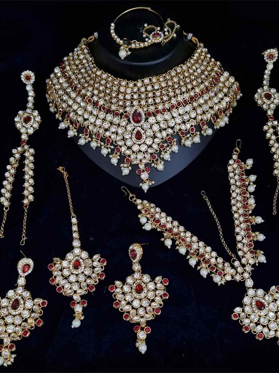 Maroon Alloy Bridal Wear Diamonds Necklace