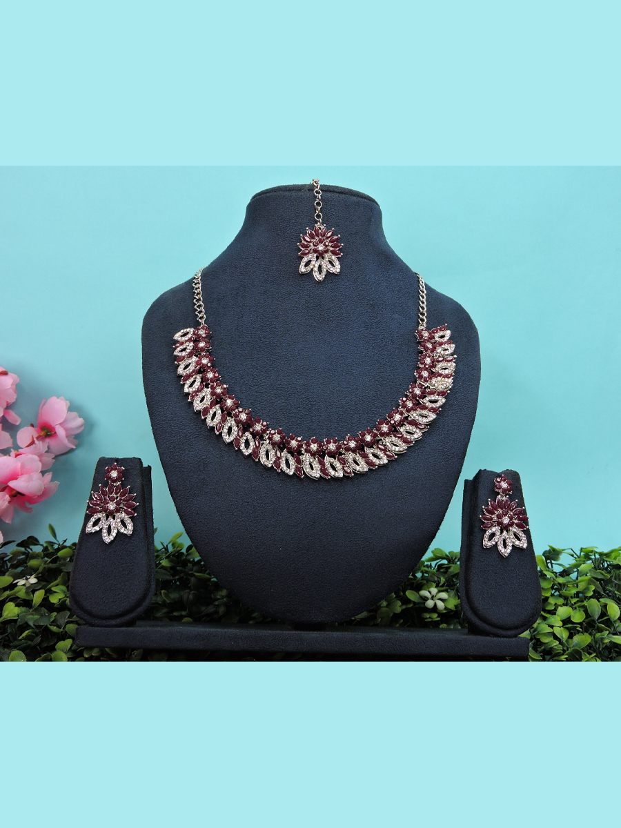Maroon Alloy Festival Wear Kundan Necklace