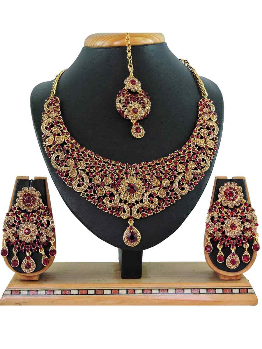 Maroon Alloy Festival Wear Kundan Necklace