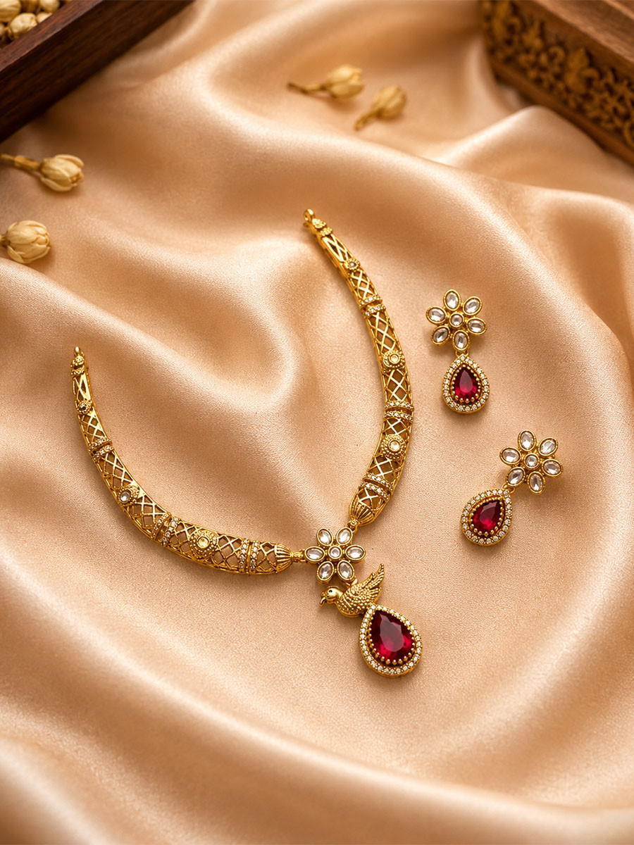 Maroon Alloy Gemstone Kundan Diamond Wedding Party Festival Wear Necklace Set With Earrings