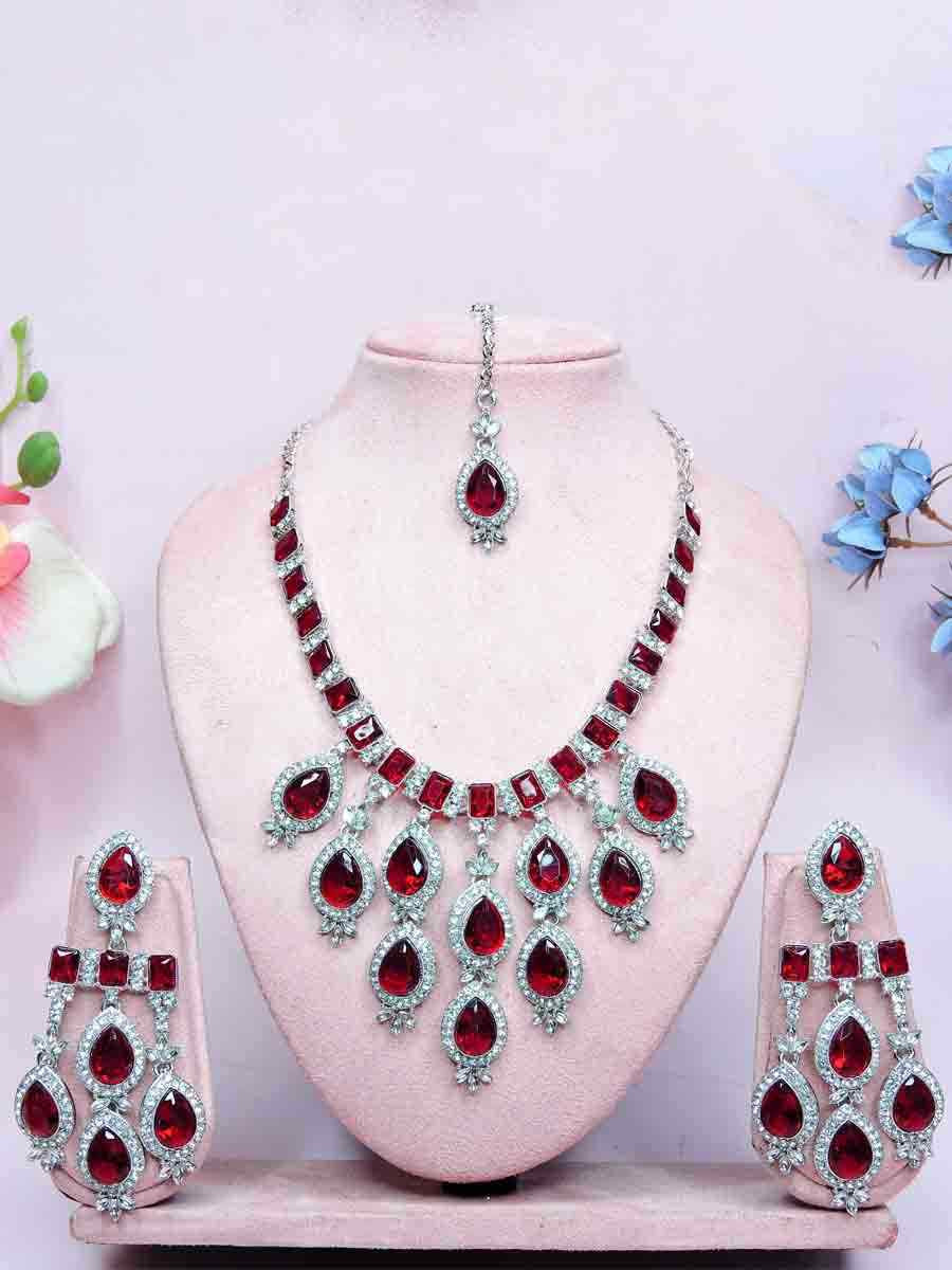Maroon Alloy Metal Festival Wear Kundan Necklace