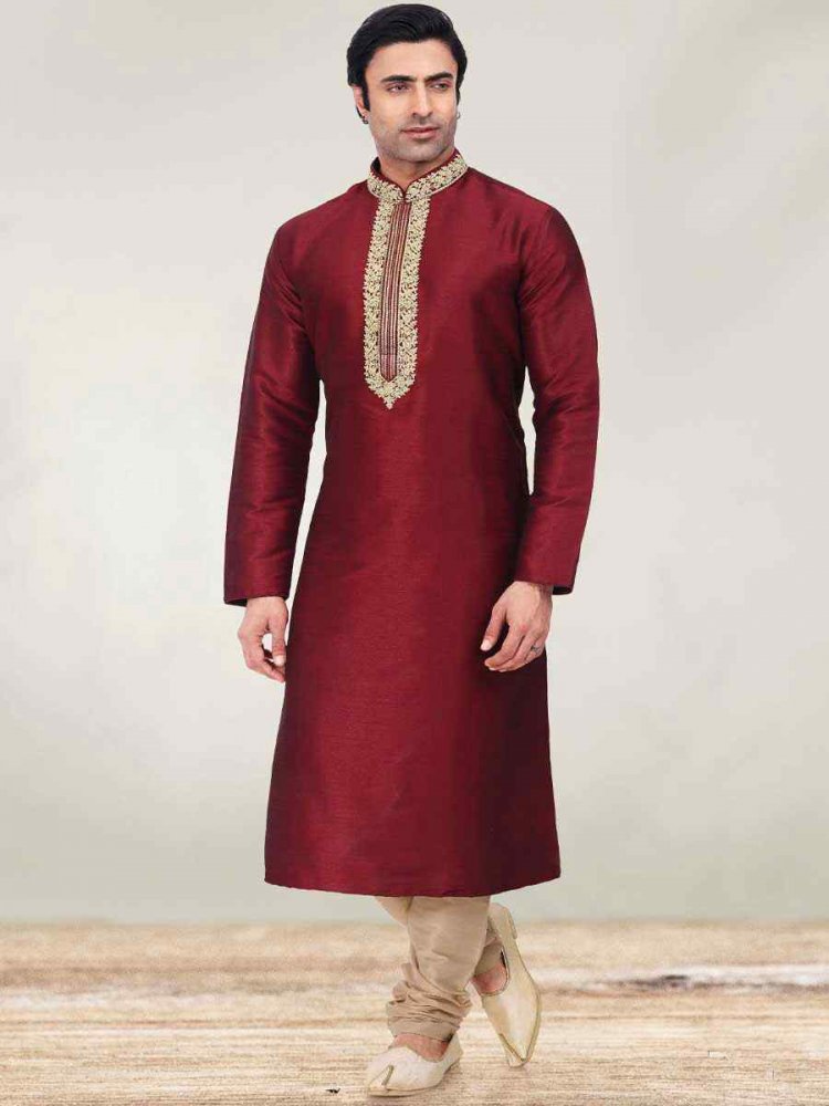 Maroon Art Banarasi Silk Woven Festival Mehendi Kurta