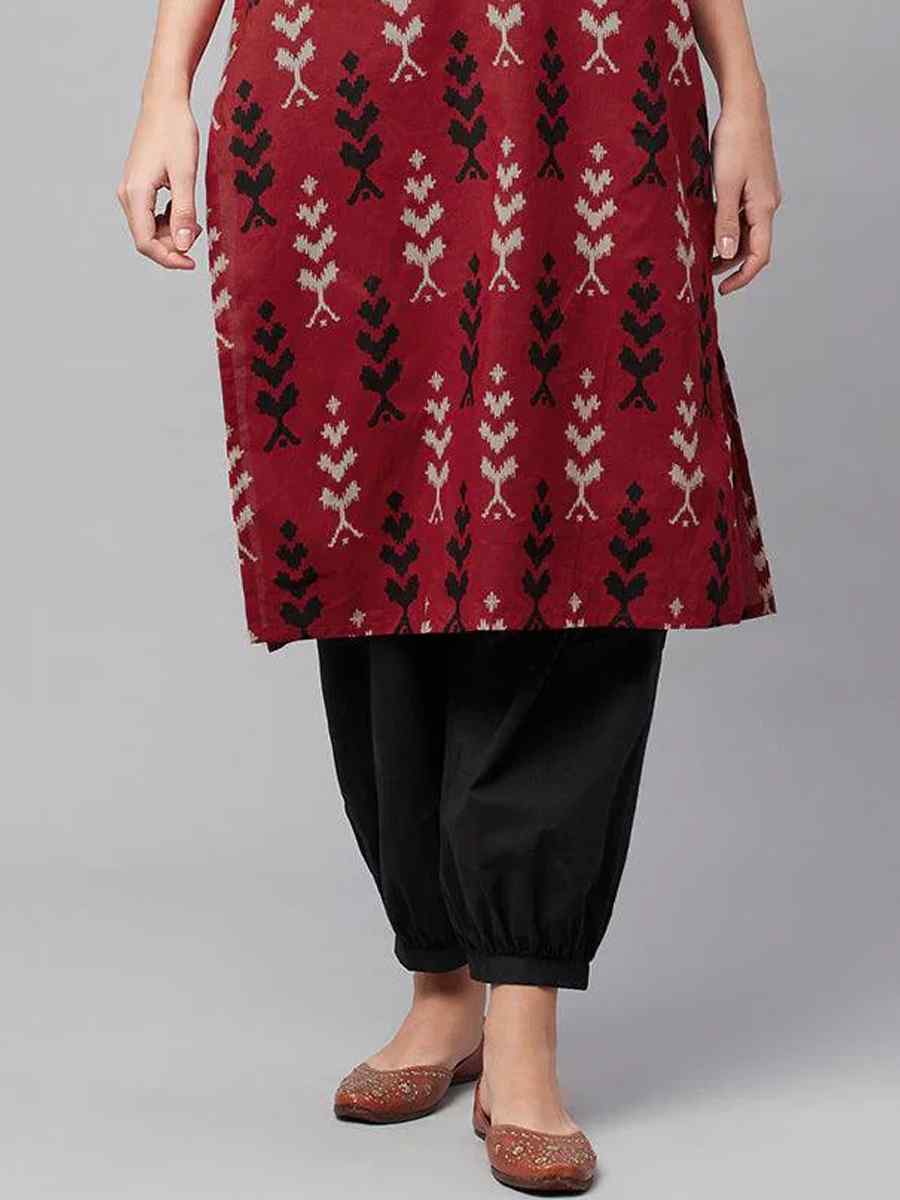 Maroon Cotton Printed Festival Casual Kurti With Bottom