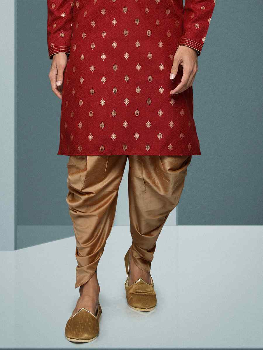 Maroon Hand Loomed In Rich Yarns Of Cotton Printed Festival Kurta