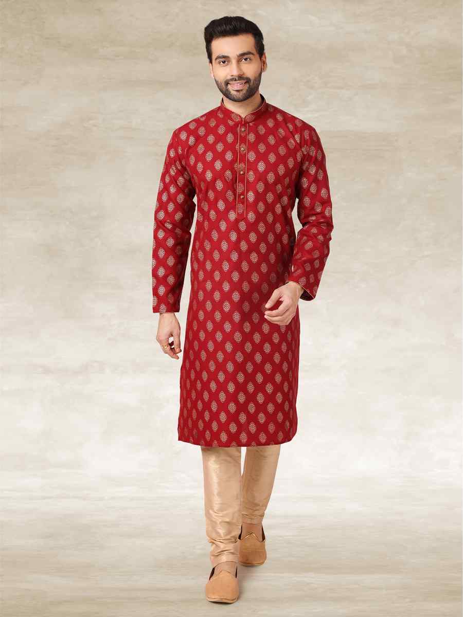 Maroon Hand Loomed In Rich Yarns Of Cotton Printed Party Wedding Kurta