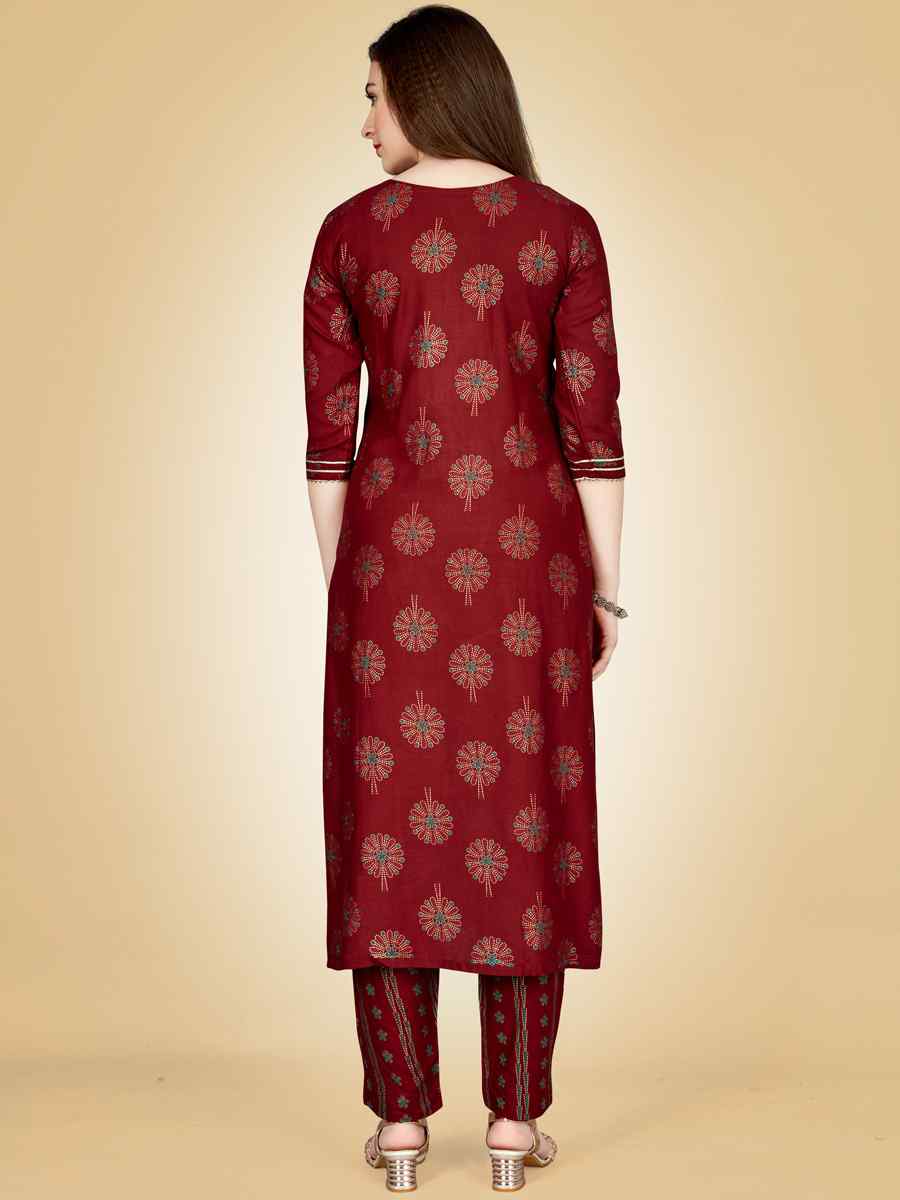 Maroon Heavy Rayon 14 Kgs Embroidered Festival Casual Kurti With Bottom