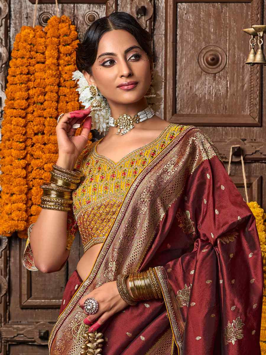 Maroon Pure Silk Handwoven Festival Casual Classic Style Saree
