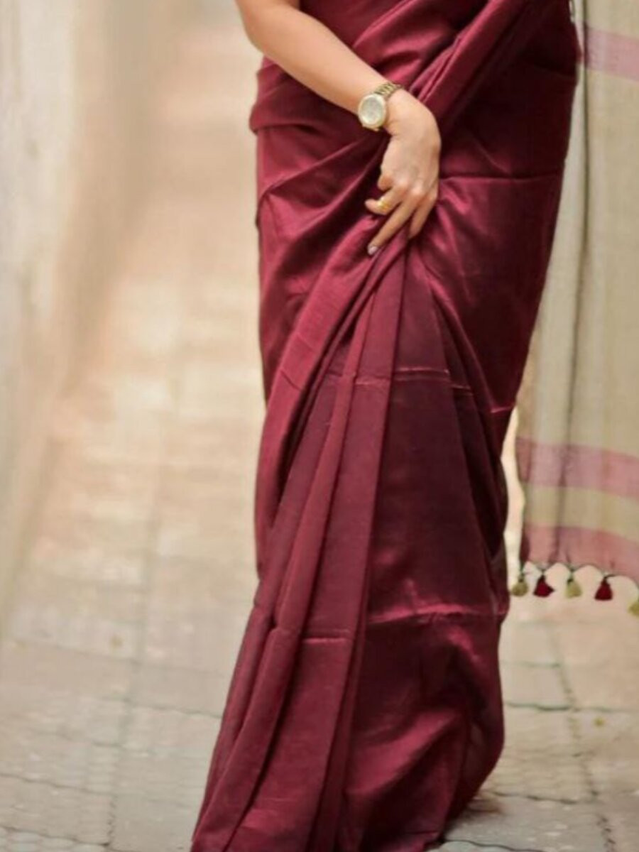 MarronGreen Khadi Cotton Plain Reception Party Casual Classic Style Sarees