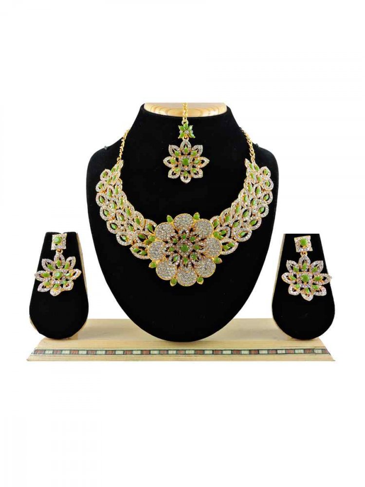 Mehendi Alloy Festival Wear Diamonds Necklace