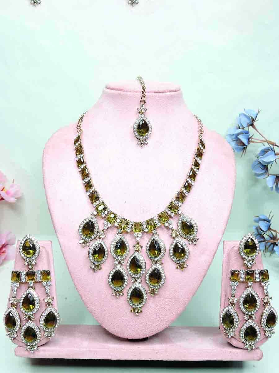 Mehendi Green Alloy Metal Festival Wear Kundan Necklace