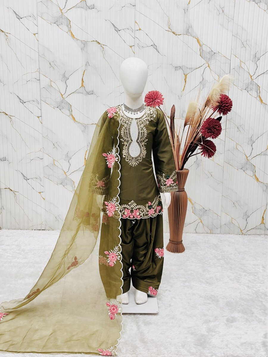 Mehendi Green Pure Heavy Natural Crepe Embroidered Sequence Traditional Ethnic Casual Festival Party Wedding Salwars Girls Wear