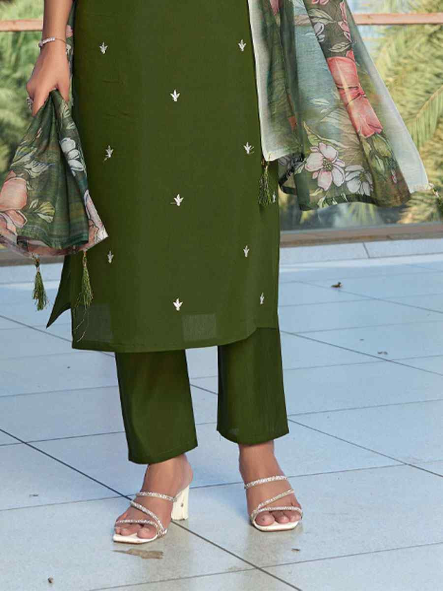 Mehendi Roman Silk Embroidery Party Wedding Festival Casual Ready Pant Salwar Kameez