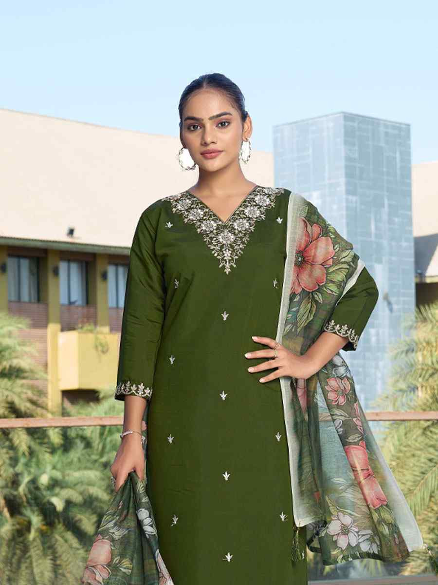 Mehendi Roman Silk Embroidery Party Wedding Festival Casual Ready Pant Salwar Kameez