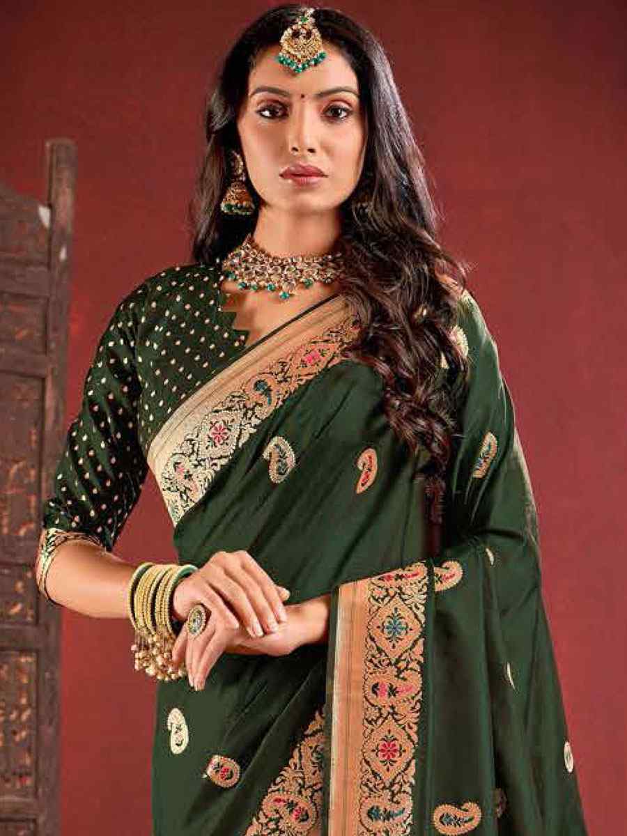 Mehendi Silk Handwoven Wedding Festival Heavy Border Saree