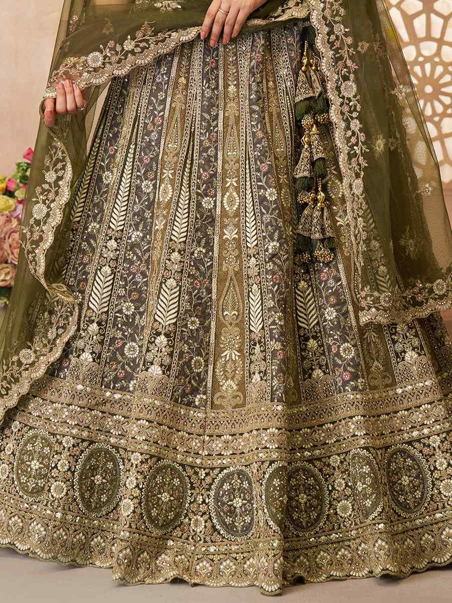 Mehendi Soft Net Embroidered Wedding Bridesmaid Heavy Border Lehenga Choli