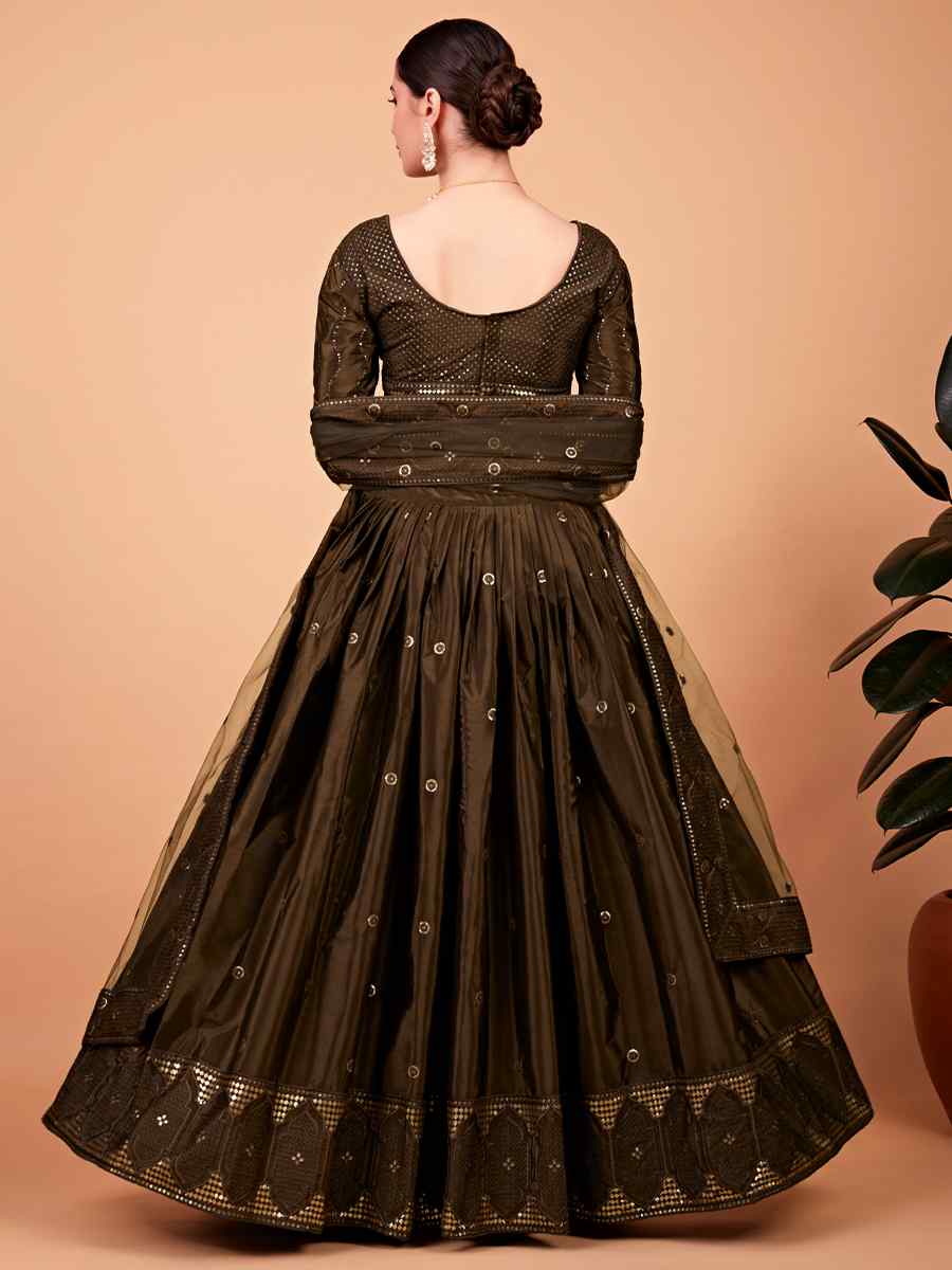 Mehendi Tebi Silk Embroidered Festival Wedding Circular Lehenga Choli